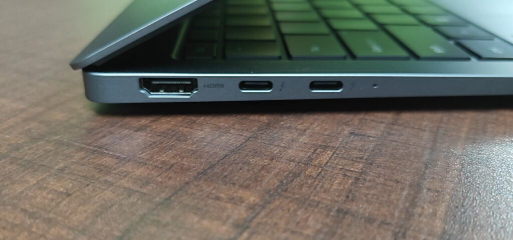 Samsung galaxy book 4 pro ports and connectivity
